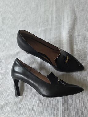 Tassel Pointed Toe Heels